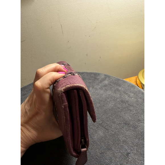 Bottega Veneta Purple Leather Long Snap Wallet w/ Woven Detail - Picture 15 of 15
